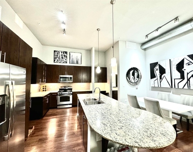 2525 Mccue St Road - Photo Thumbnail 2
