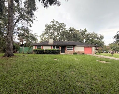 601 Ne 26th Street - Photo Thumbnail 1