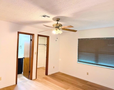 601 Ne 26th Street - Photo Thumbnail 5