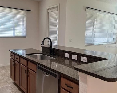 9481 Sw 94th Loop - Photo Thumbnail 4
