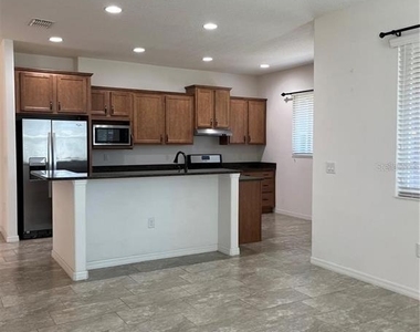 9481 Sw 94th Loop - Photo Thumbnail 6