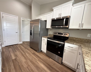 309 Locust Road - Photo Thumbnail 5