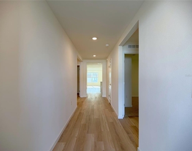 7230 Se 112th Lane - Photo Thumbnail 3