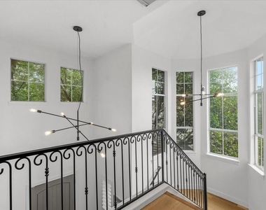 4308 Canoas Drive - Photo Thumbnail 25