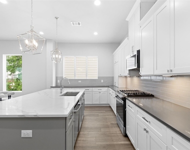 2508 Gray Street - Photo Thumbnail 11