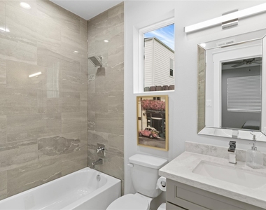 2508 Gray Street - Photo Thumbnail 18