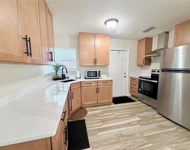 1650 Hastings Drive - Photo Thumbnail 1