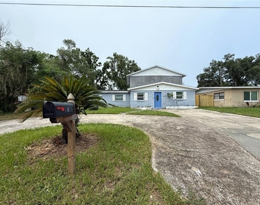 3415 Grove Street Circle - Photo Thumbnail 4
