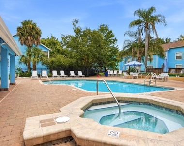 2723 N Poinciana Boulevard - Photo Thumbnail 29