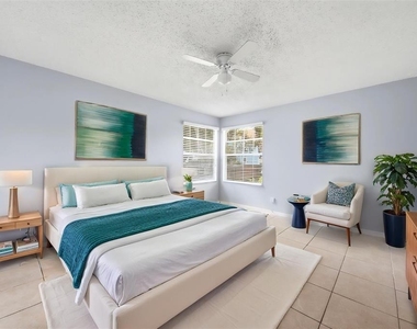2723 N Poinciana Boulevard - Photo Thumbnail 14