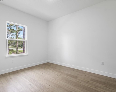 1071 W Hampshire Boulevard - Photo Thumbnail 21