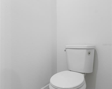 1071 W Hampshire Boulevard - Photo Thumbnail 42