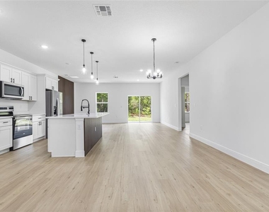 1071 W Hampshire Boulevard - Photo Thumbnail 48