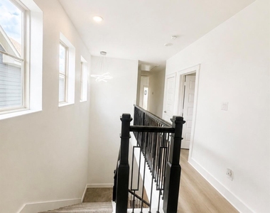 16722 Echo Heights Drive - Photo Thumbnail 16