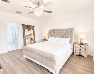 16722 Echo Heights Drive - Photo Thumbnail 5