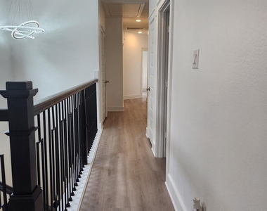 16722 Echo Heights Drive - Photo Thumbnail 15