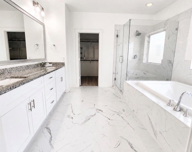 16722 Echo Heights Drive - Photo Thumbnail 9