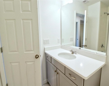 9939 Randal Walk Street - Photo Thumbnail 26