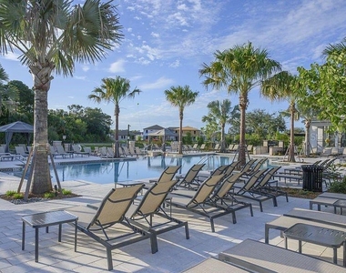 2307 Kestrel Perch Place - Photo Thumbnail 29