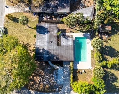 106 E Jinkins Circle - Photo Thumbnail 20