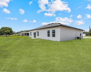 324 Marion Oaks Trail - Photo Thumbnail 28