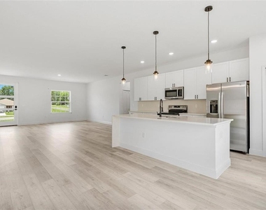 324 Marion Oaks Trail - Photo Thumbnail 7