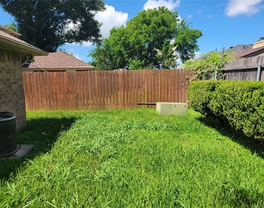 2034 Village Park Drive - Photo Thumbnail 13