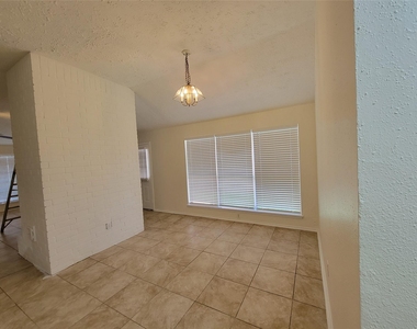 2034 Village Park Drive - Photo Thumbnail 4