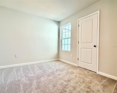 1188 Port Blue Way - Photo Thumbnail 15