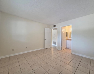 605 Northlake Boulevard - Photo Thumbnail 11
