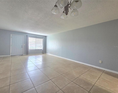 605 Northlake Boulevard - Photo Thumbnail 5