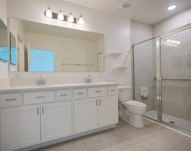 173 Villavista Court - Photo Thumbnail 14