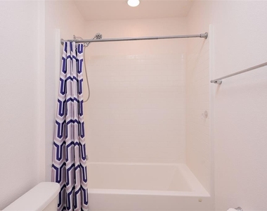 173 Villavista Court - Photo Thumbnail 11