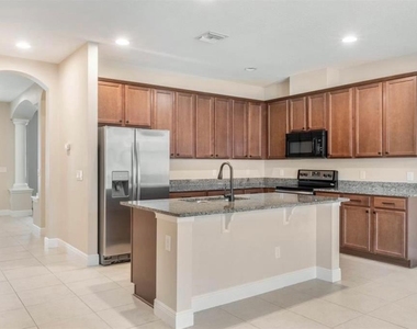 8642 Via Tavoleria Way - Photo Thumbnail 8