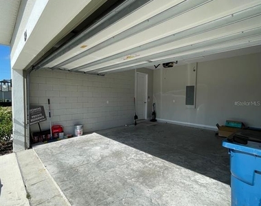 824 Blue Creek Drive - Photo Thumbnail 26