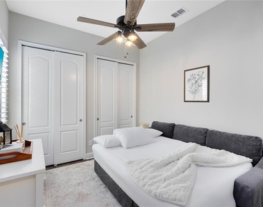 9374 Reymont Street - Photo Thumbnail 17