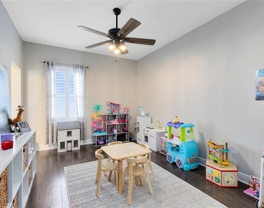 9374 Reymont Street - Photo Thumbnail 33