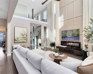 9374 Reymont Street - Photo Thumbnail 10