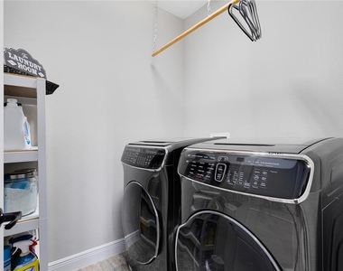 9374 Reymont Street - Photo Thumbnail 34