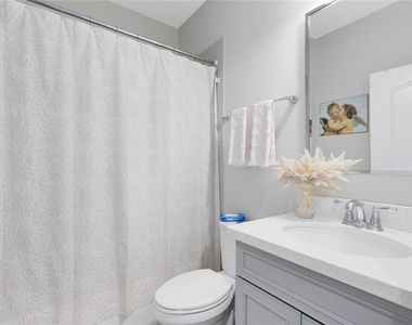9374 Reymont Street - Photo Thumbnail 29