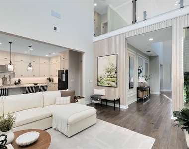 9374 Reymont Street - Photo Thumbnail 8