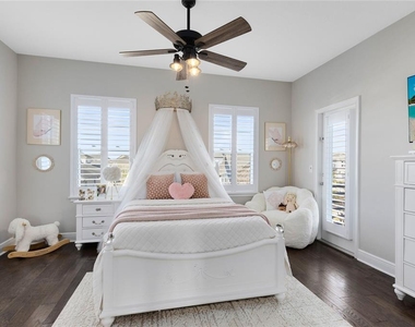 9374 Reymont Street - Photo Thumbnail 27