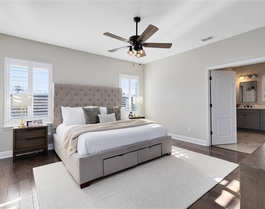 9374 Reymont Street - Photo Thumbnail 24