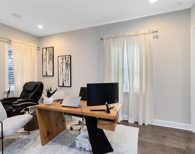 9374 Reymont Street - Photo Thumbnail 18