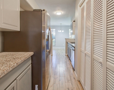 9495 Fondren Road - Photo Thumbnail 10