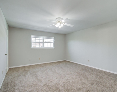 9495 Fondren Road - Photo Thumbnail 15