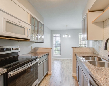 9495 Fondren Road - Photo Thumbnail 9