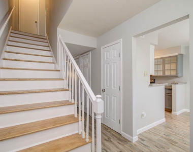 9495 Fondren Road - Photo Thumbnail 2