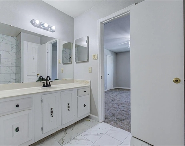 9495 Fondren Road - Photo Thumbnail 17