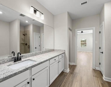 3004 Seaside Cove Court - Photo Thumbnail 9